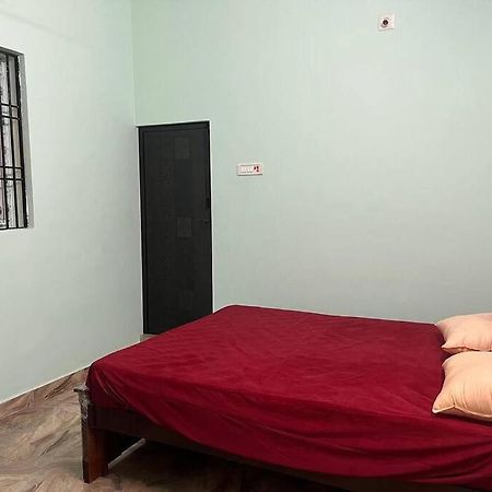 Kr Homestay Tiruvannāmalai Zewnętrze zdjęcie