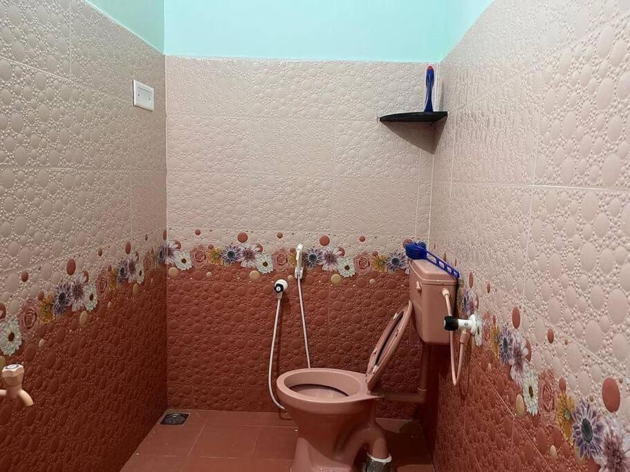 Kr Homestay Tiruvannāmalai Zewnętrze zdjęcie